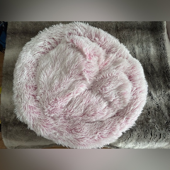 Enrichment Dog Bed - Picture 2 of 2